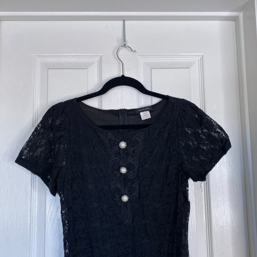 Vintage 90s Black Lace Mini Dress Pearl Buttons Size Small Goth Alt Witchy - Picture 3 of 7